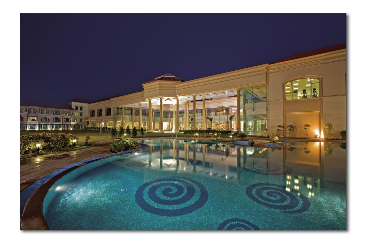 The Cabbana Resort & Spa Phagwāra Exterior foto