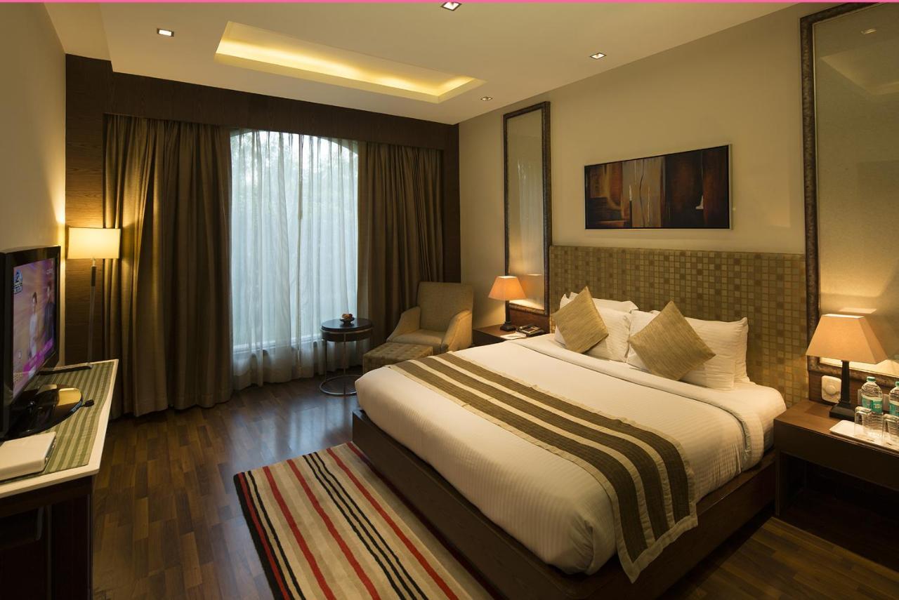 The Cabbana Resort & Spa Phagwāra Habitación foto